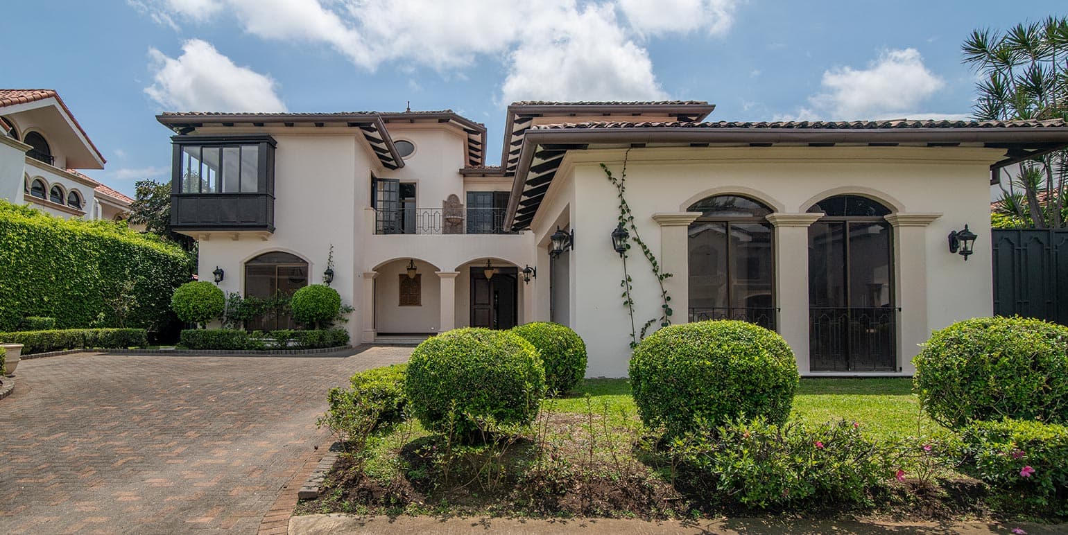 Property at Hacienda Lindora