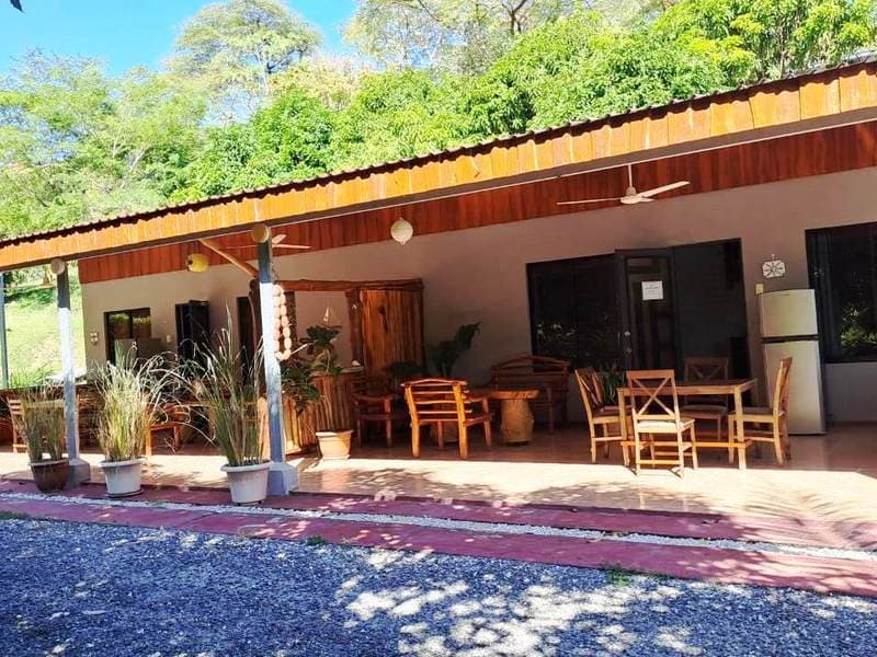 Comercial en Puerto Jiménez