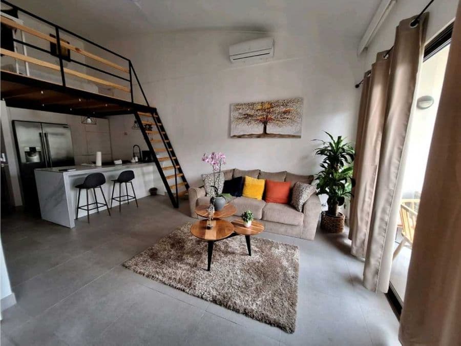 Apartamento en Avalon Santa Ana