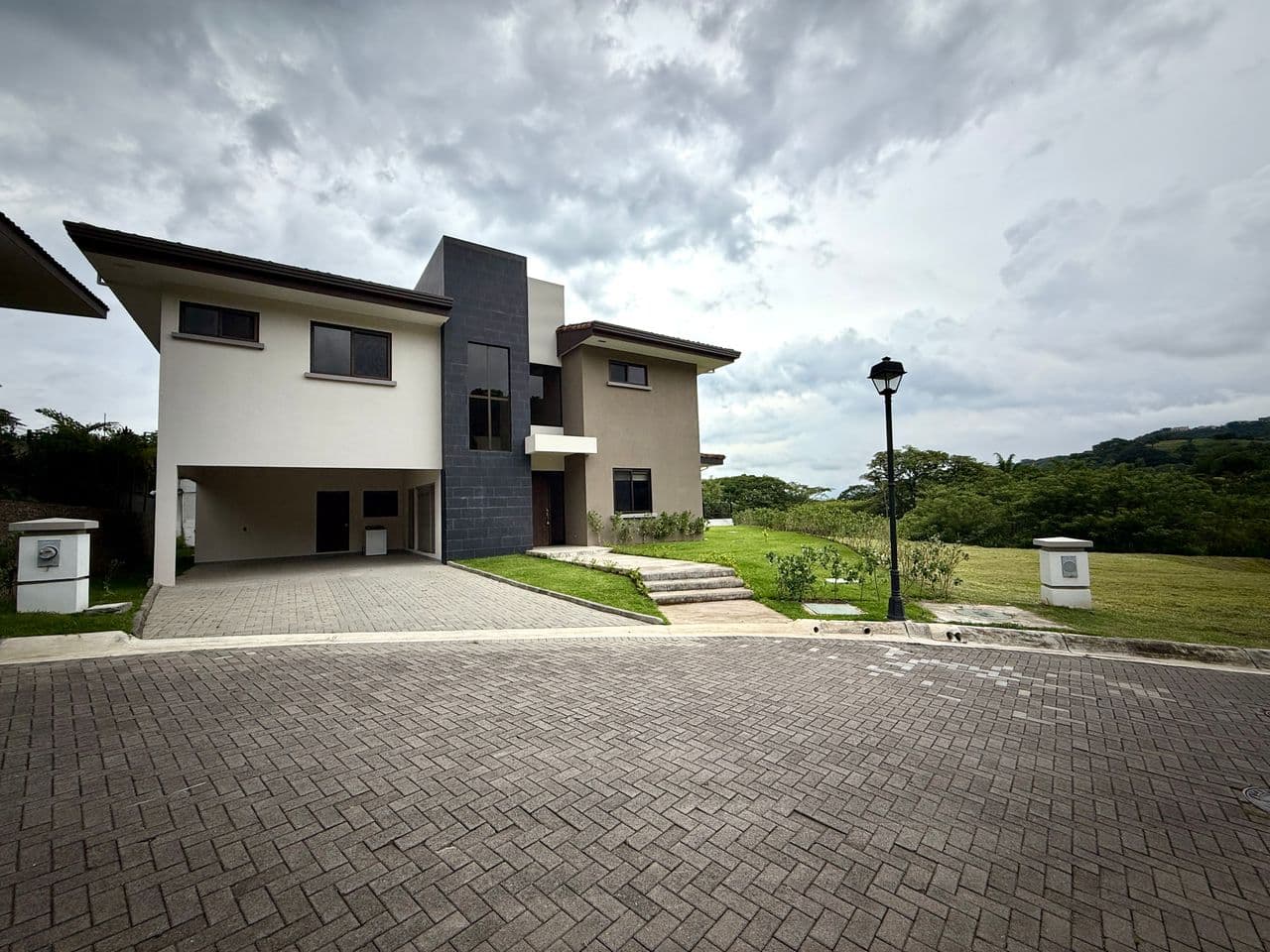 Propiedad en Condominio Lomas del Valle
