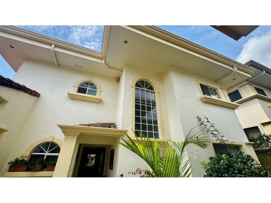 Casa en Condominio La Jolla