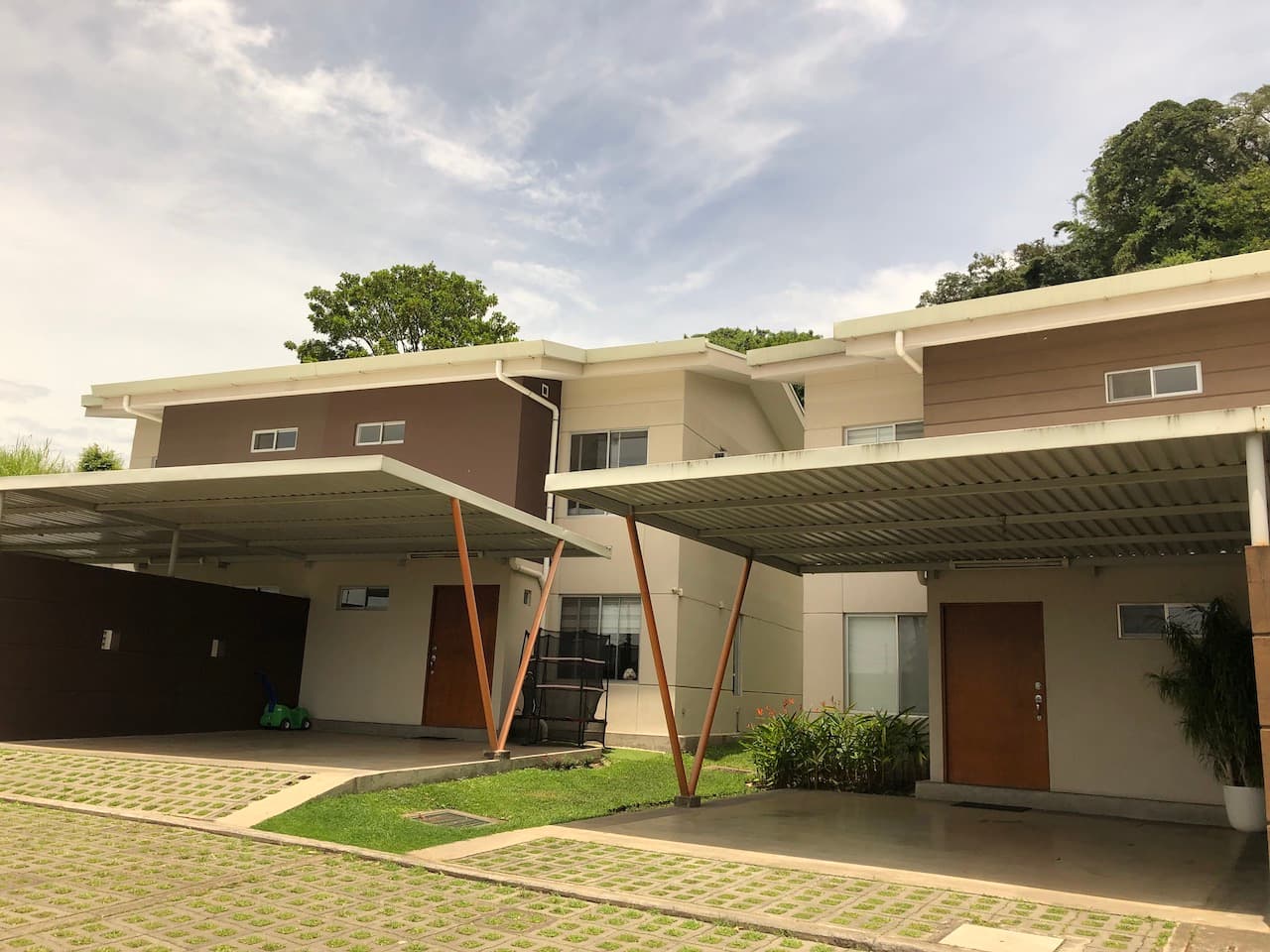 Propiedad en Pozos