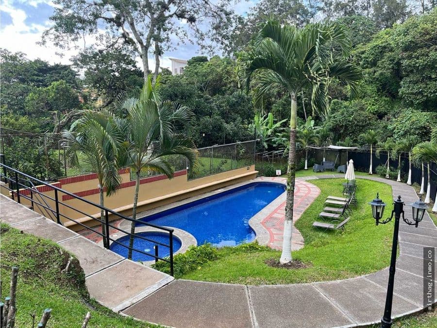 Apartment at Escazú