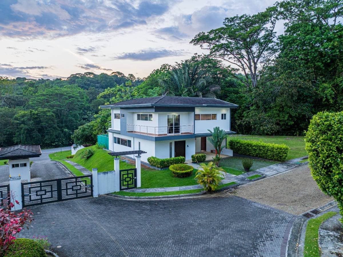 Casa en Playa Hermosa