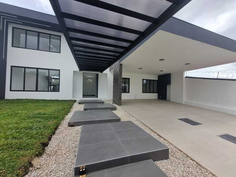 Property at Curridabat