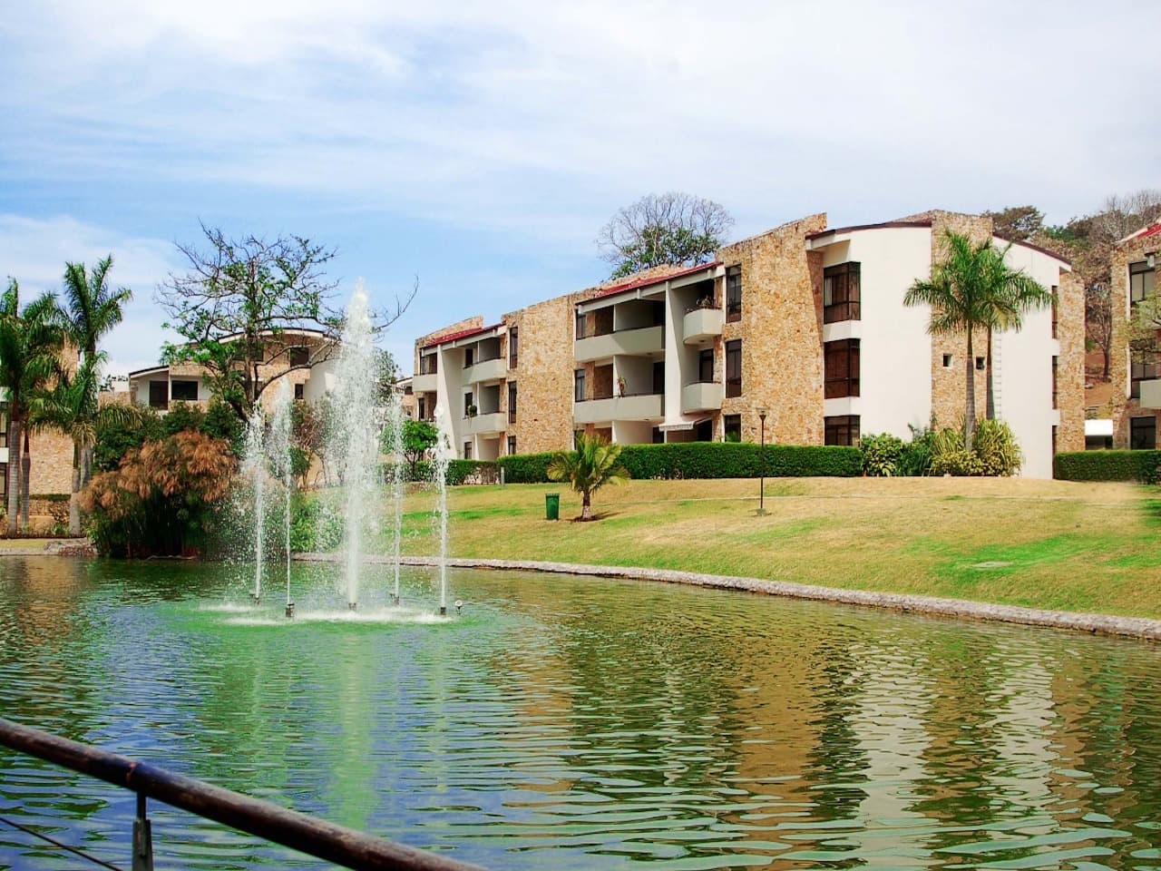Propiedad en Avalon Country Club