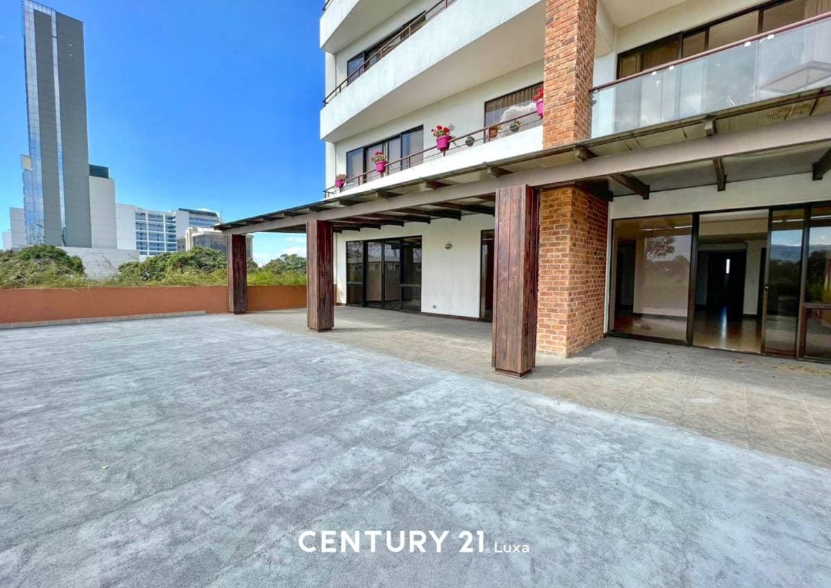 Property at Torres del Parque