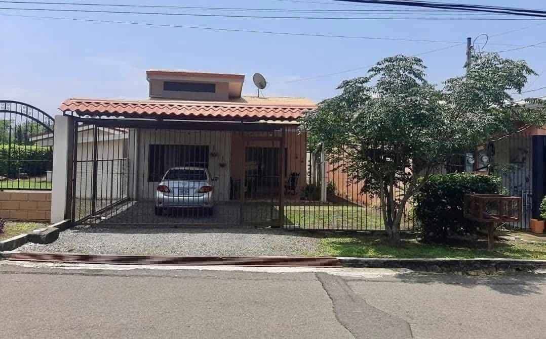 House at Atenas