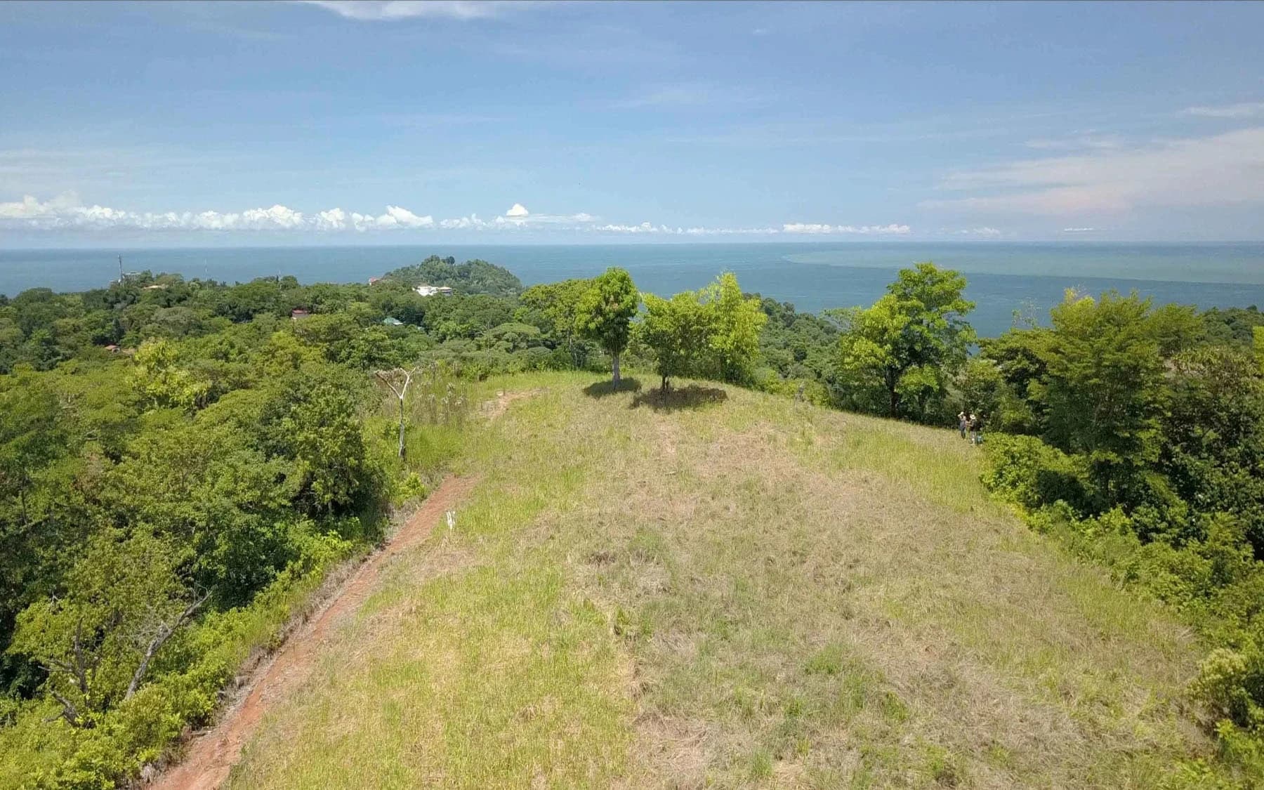 Land at Quepos