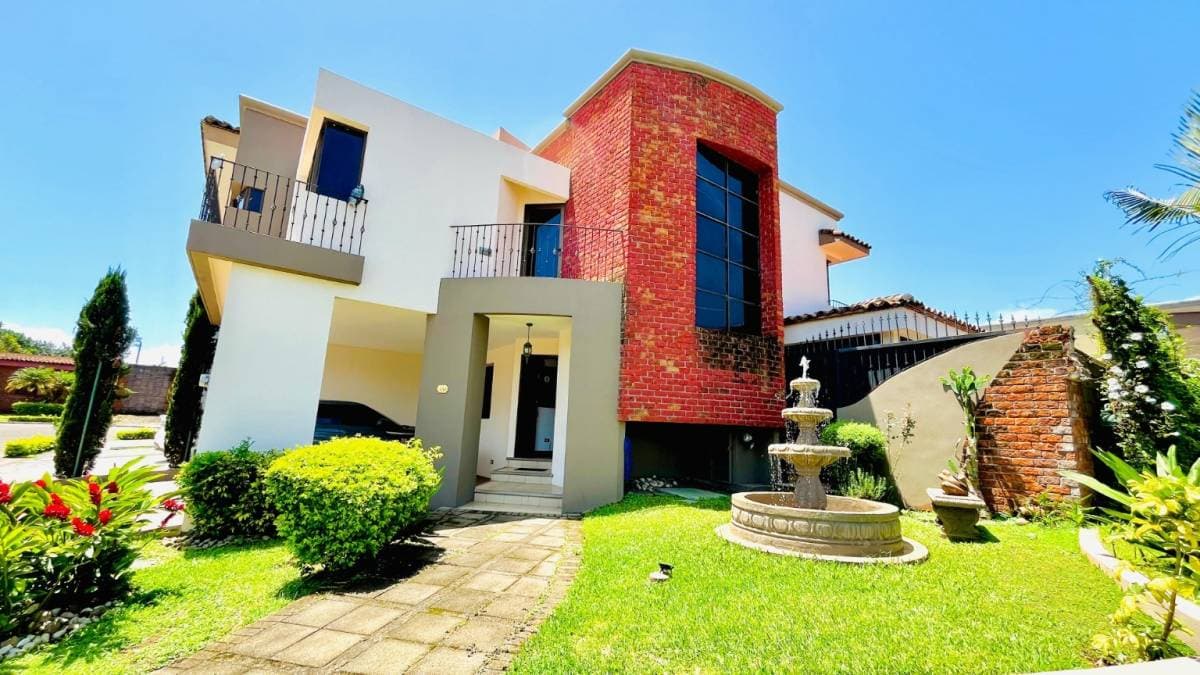 Casa en Condominio Haciendas de La Ribera