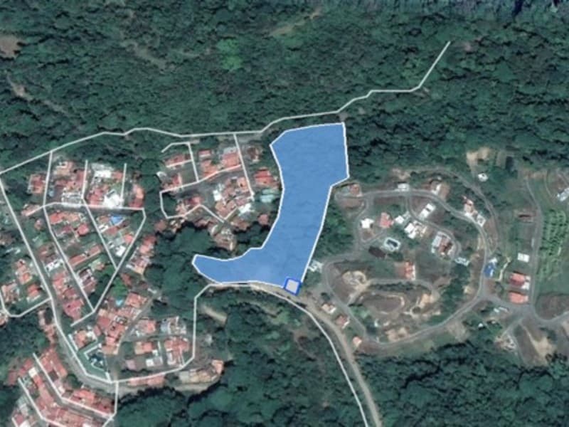 Terreno en Tárcoles