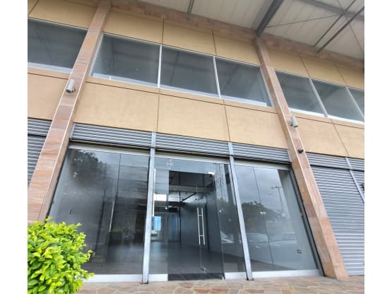 Commercial at Escazú