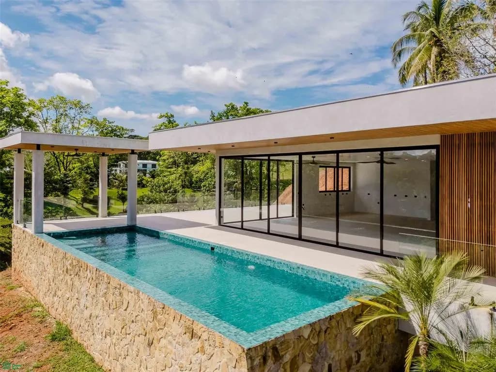 Property at Naranjito