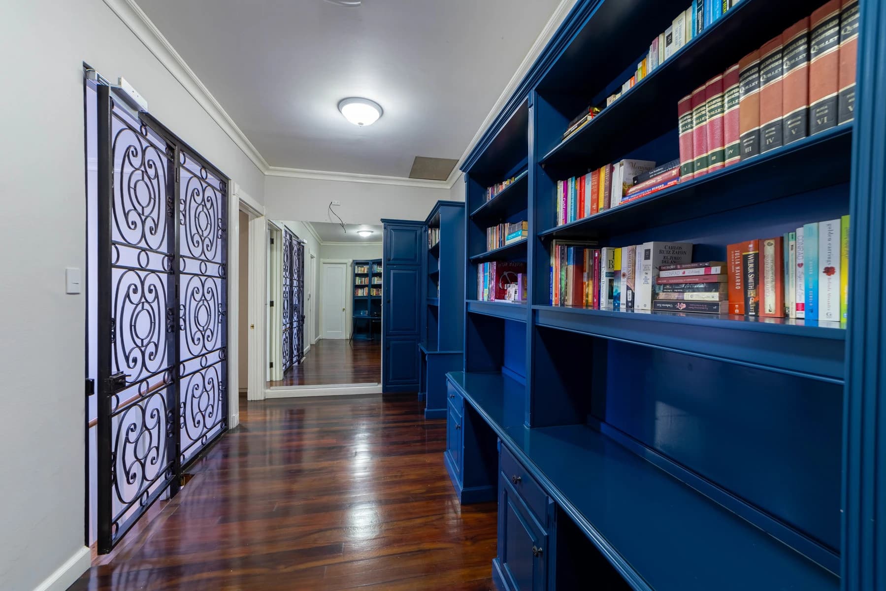 Commercial at San Pedro