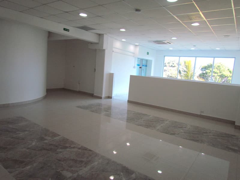 Comercial en San Rafael