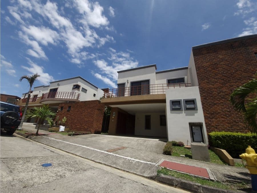 Propiedad en Condominio Bosques de Altamira