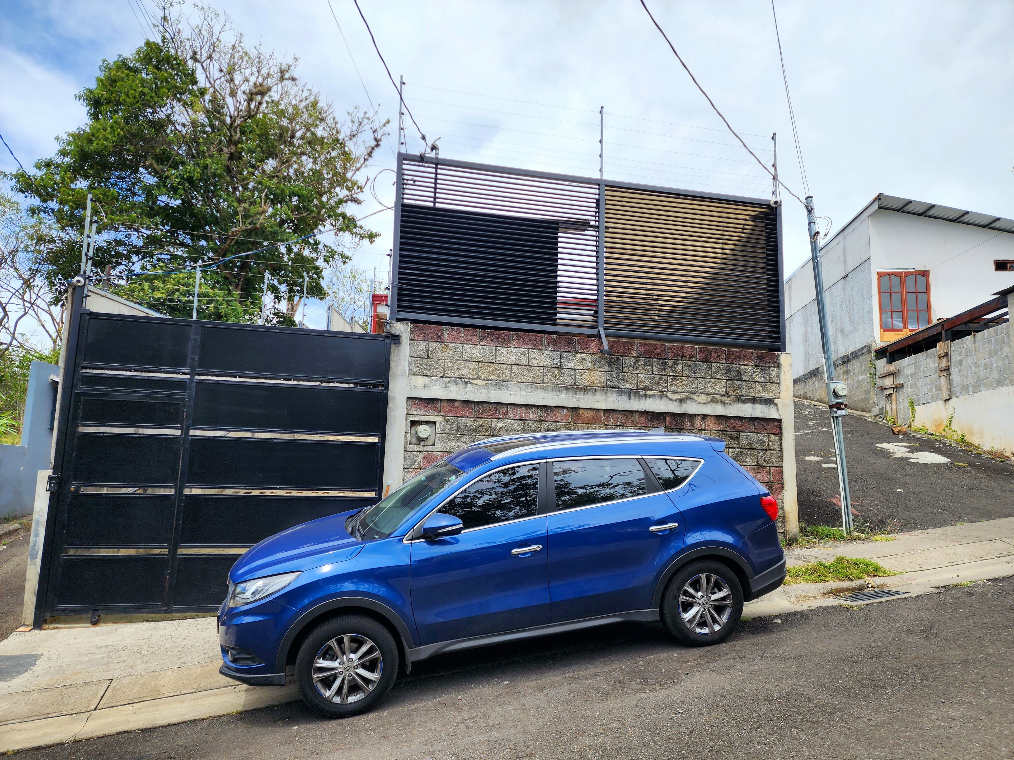 House at Puente Salas