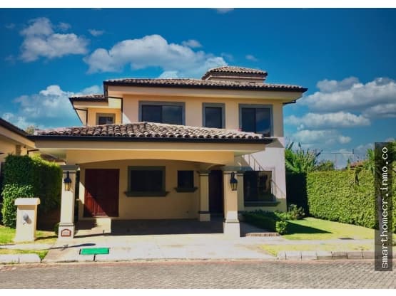 House at Cariari