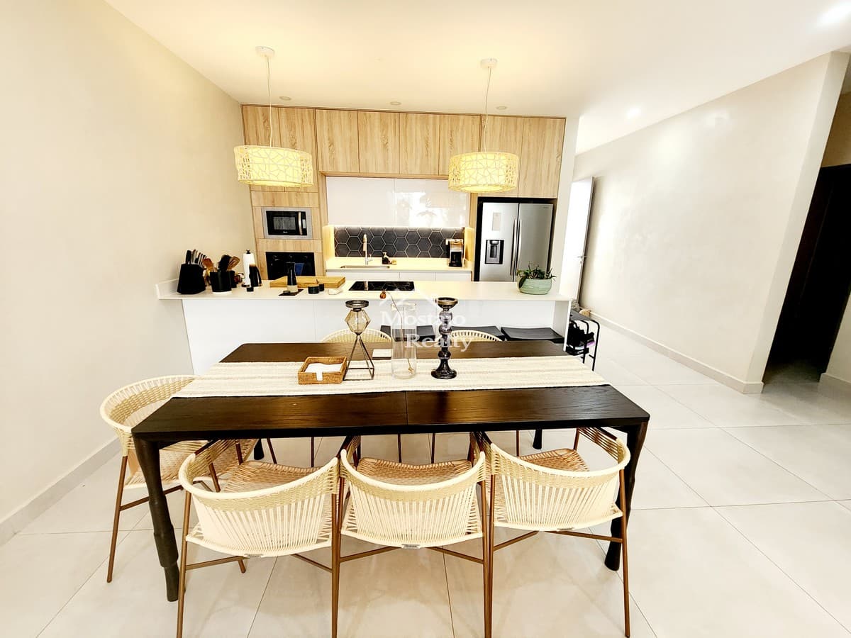 Propiedad en Condominio Santa Ana Boulevard