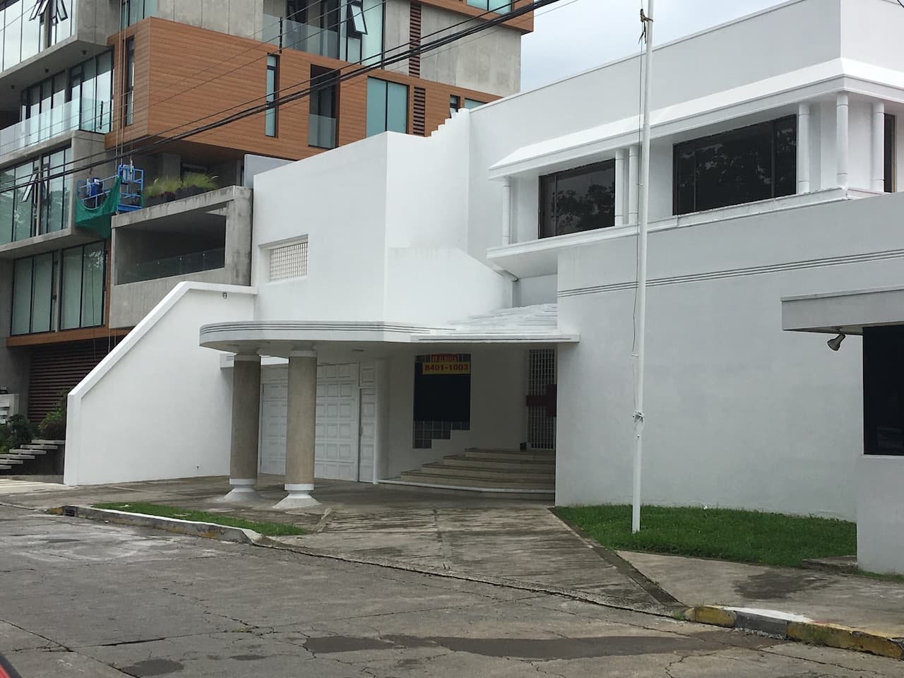 Property at Nunciatura