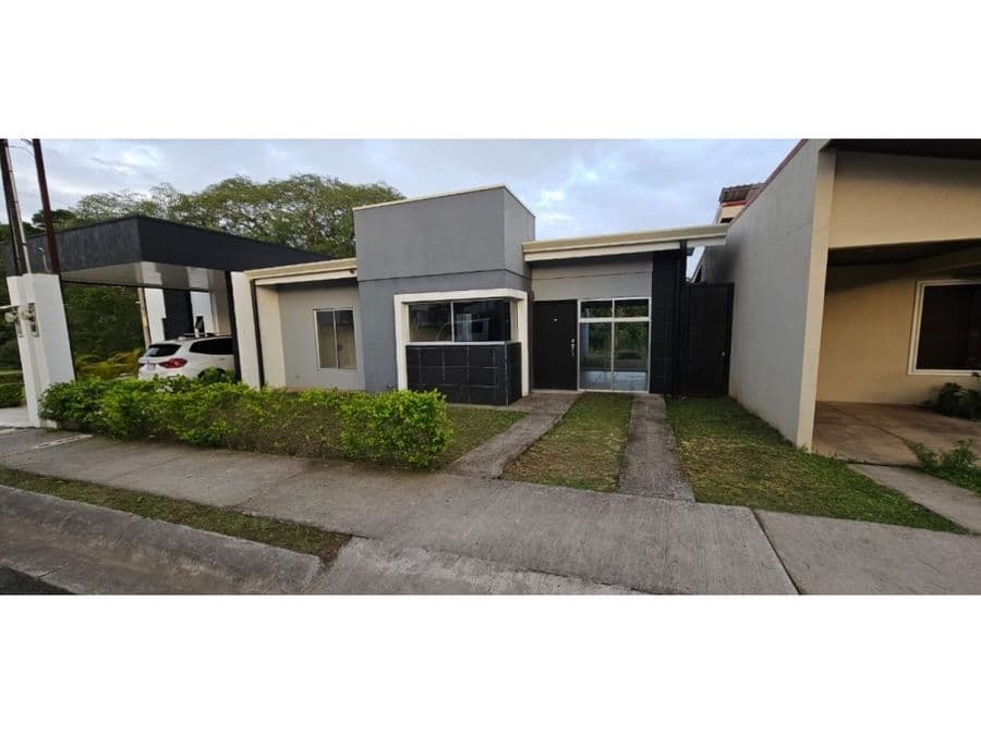 Casa en Acares, Grecia, Alajuela De La Iglesia Católica De Tacares, 1200 Metros Noroeste; Condominio Loma S