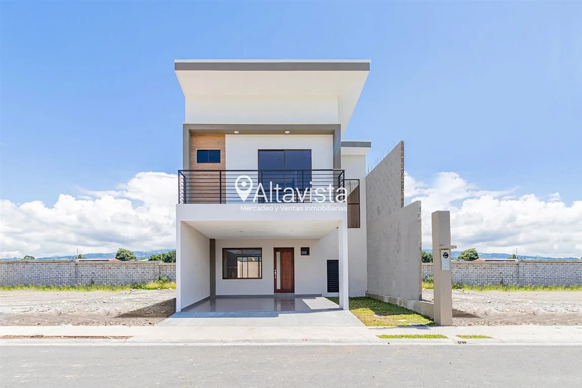 Casa en Condominio Almazara