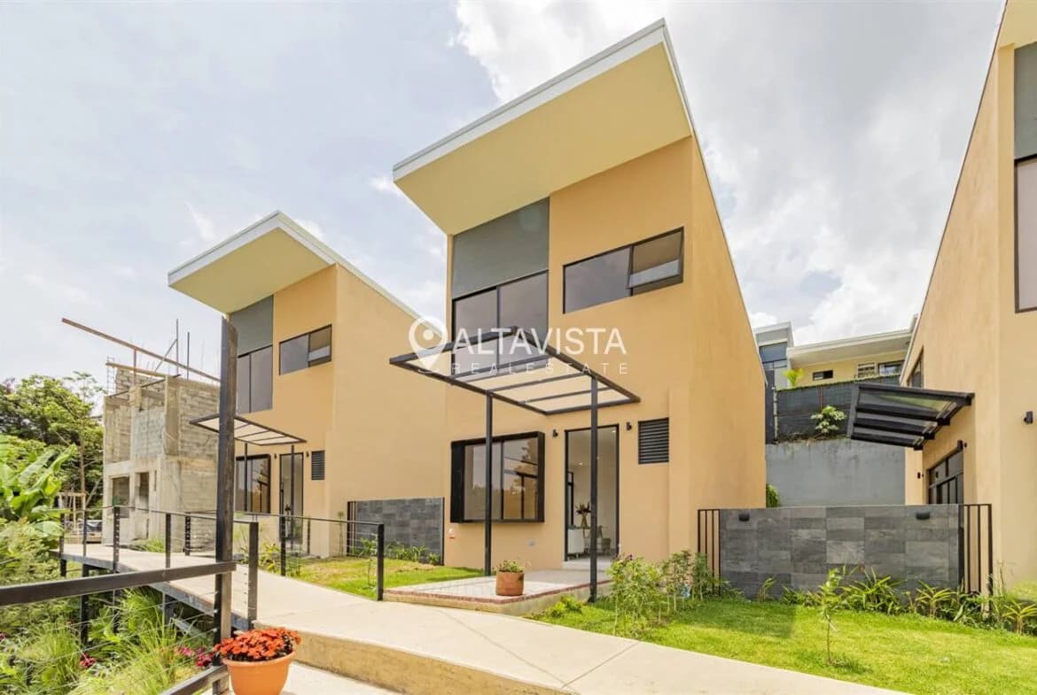 Casa en Condominio Lomas de Montes de Oca