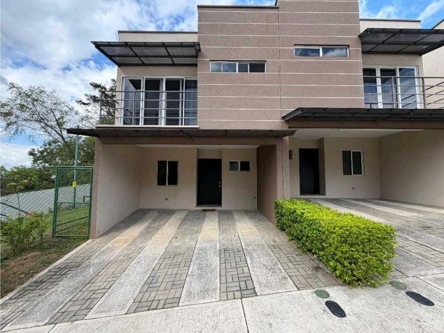 Casa en Condominio Caoba