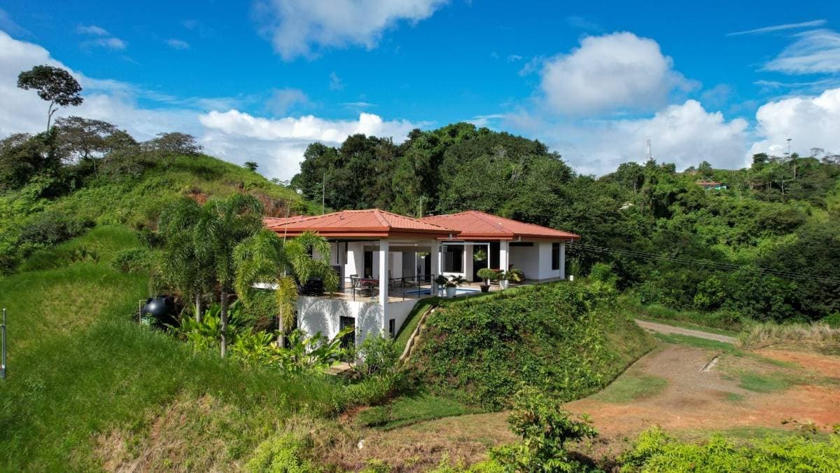 Casa en Cortes