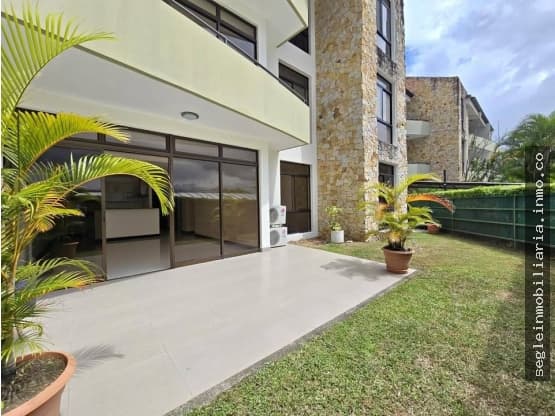 Apartment at Avalon Country Club