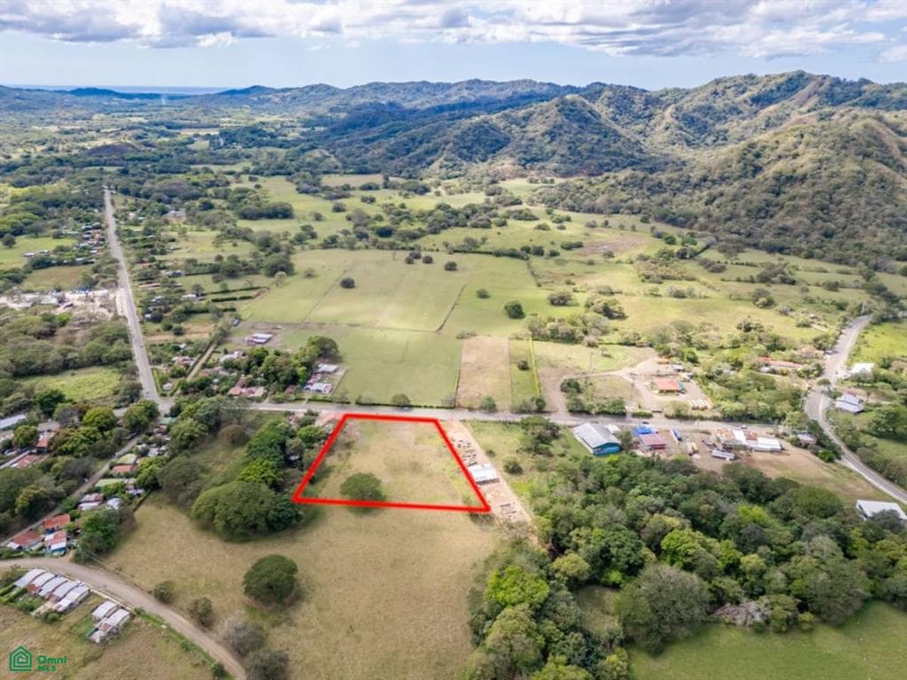 Terreno en Veintisiete de Abril