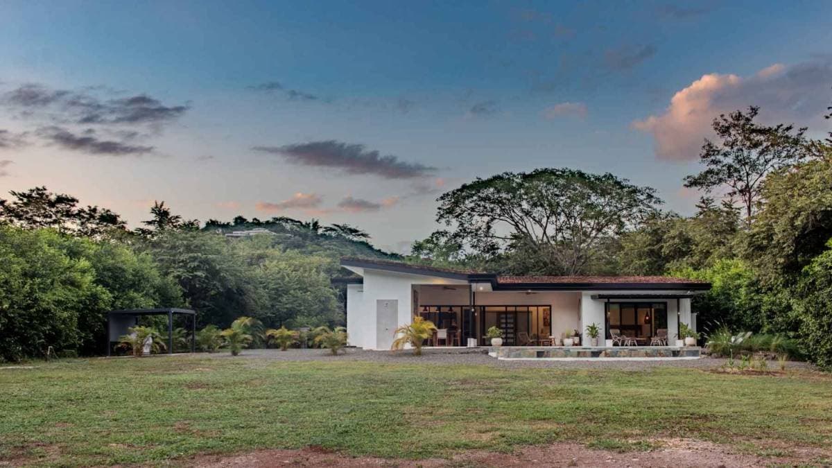 House at Tamarindo