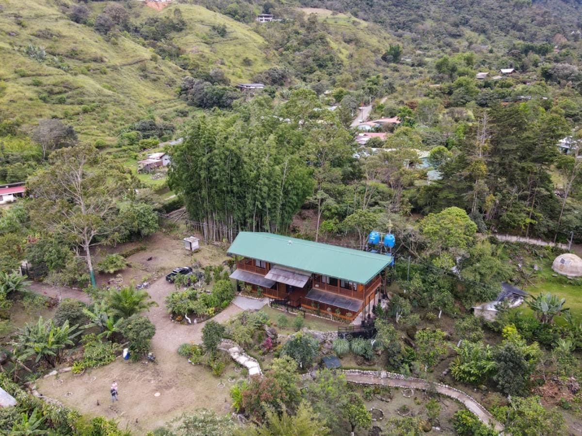 Casa en San Isidro del General
