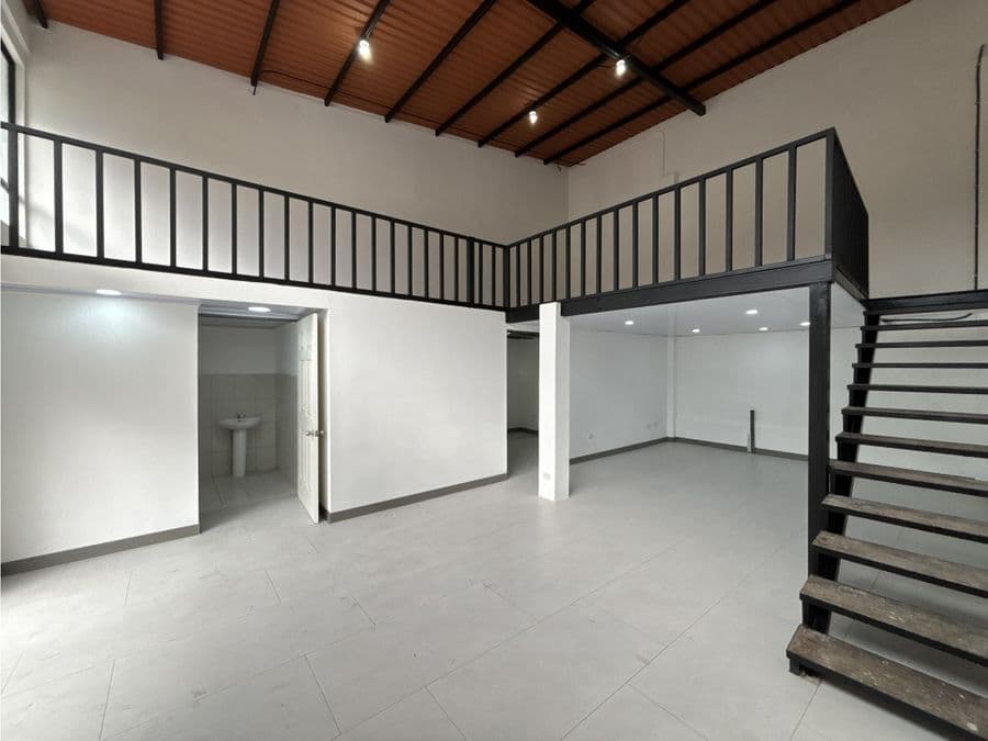 Commercial at San Rafael