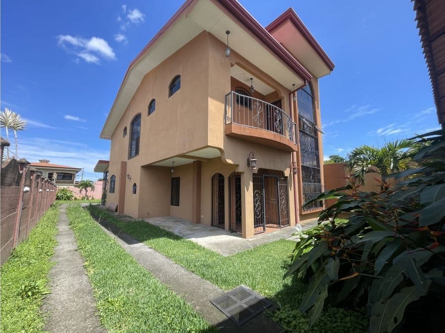Casa en Santo Domingo