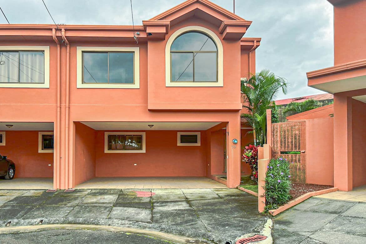 Casa en Avicennia Sur Condo