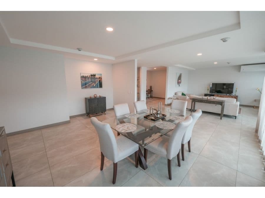 Apartment at Escazú