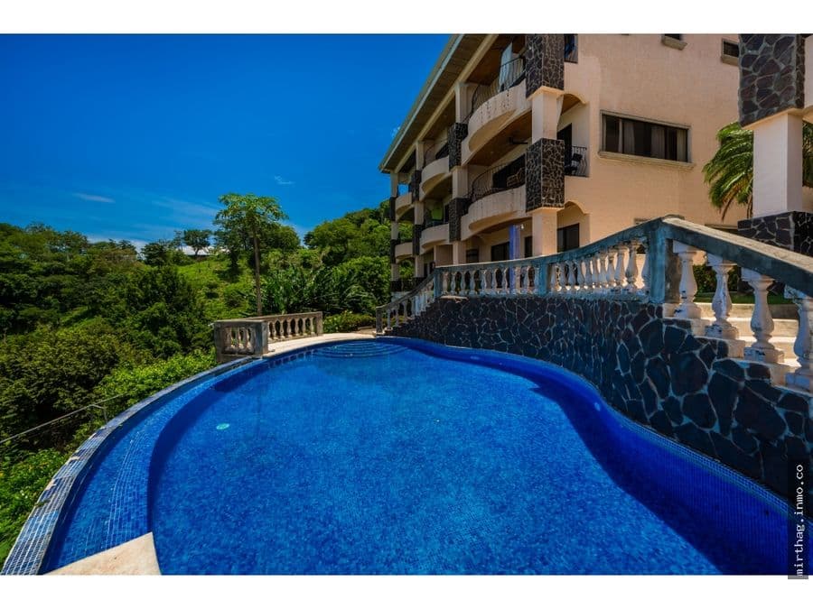 Casa en Flamingo Towers