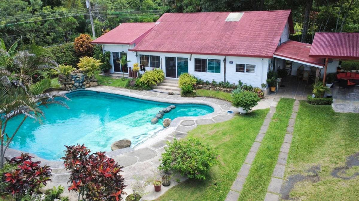 House at Santa Ana Centro