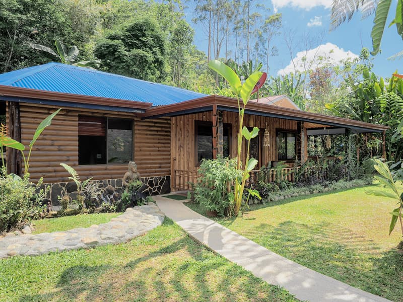 Property at San Isidro de El General