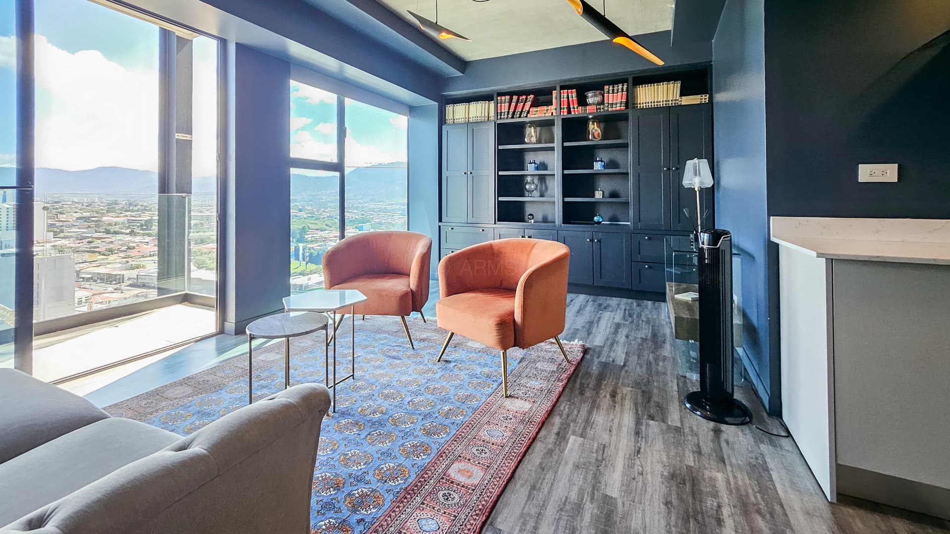 Apartment at Cosmopolitan Tower