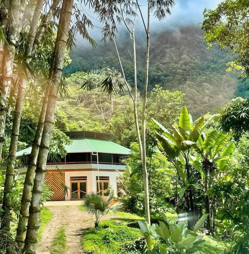 House at Tinamaste