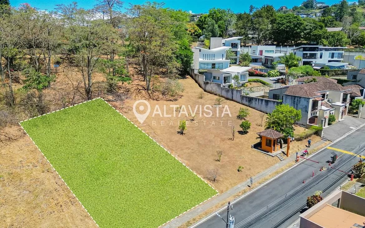 Terreno en Curridabat