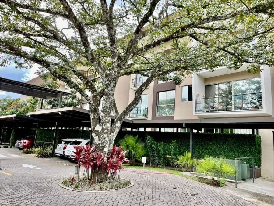 Apartamento en Condominio Acanto