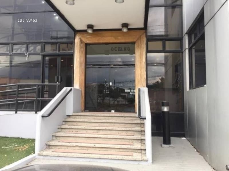 Commercial at Mata Redonda