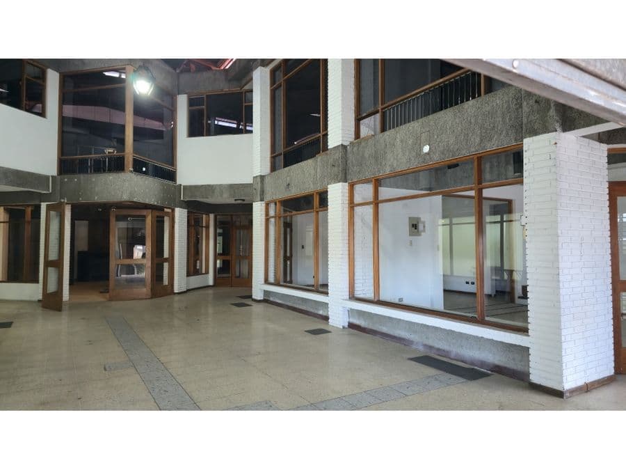 Comercial en San Rafael