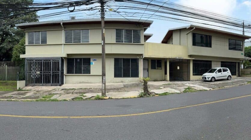 House at Francisco Peralta