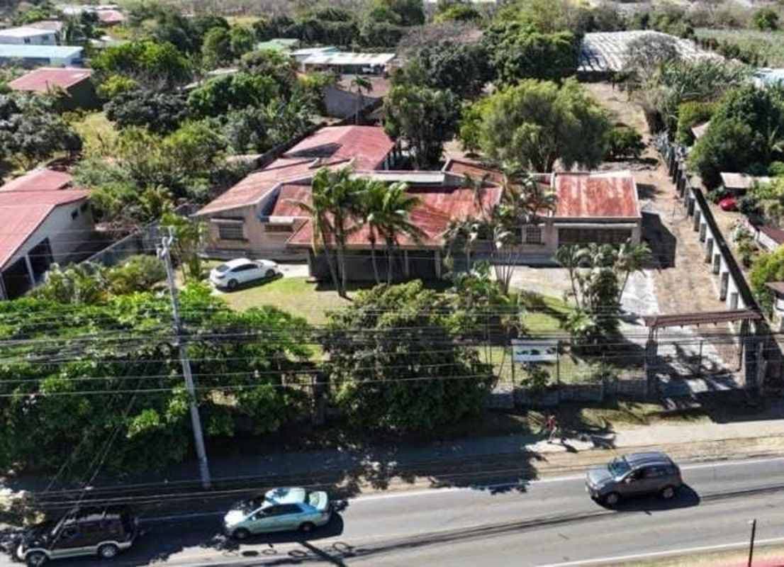 Propiedad en Llorente