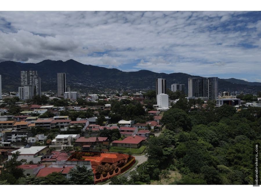 Casa en Mata Redonda