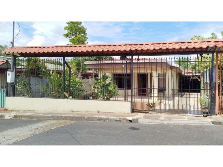 House at Zaragoza